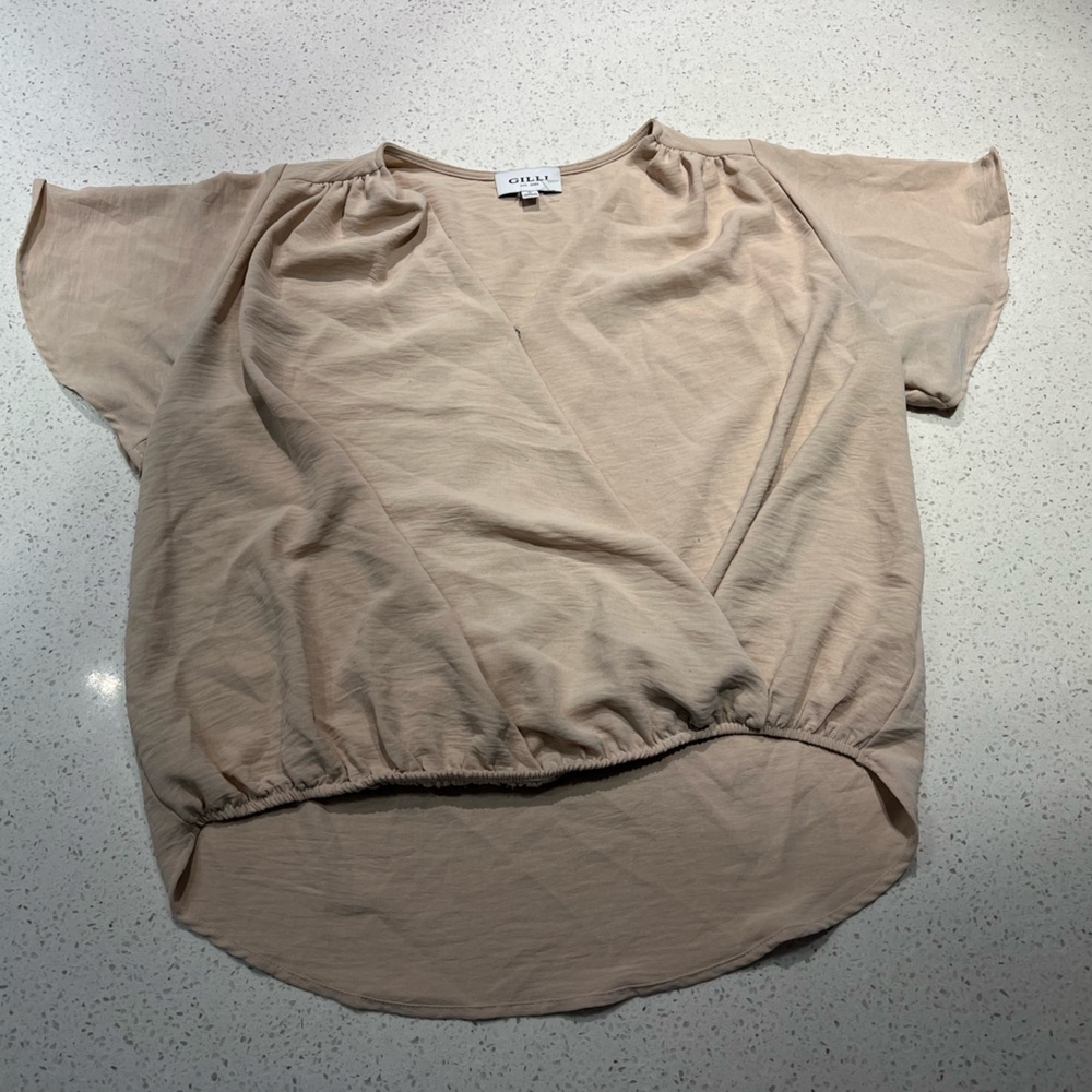 GILLI Womens Top